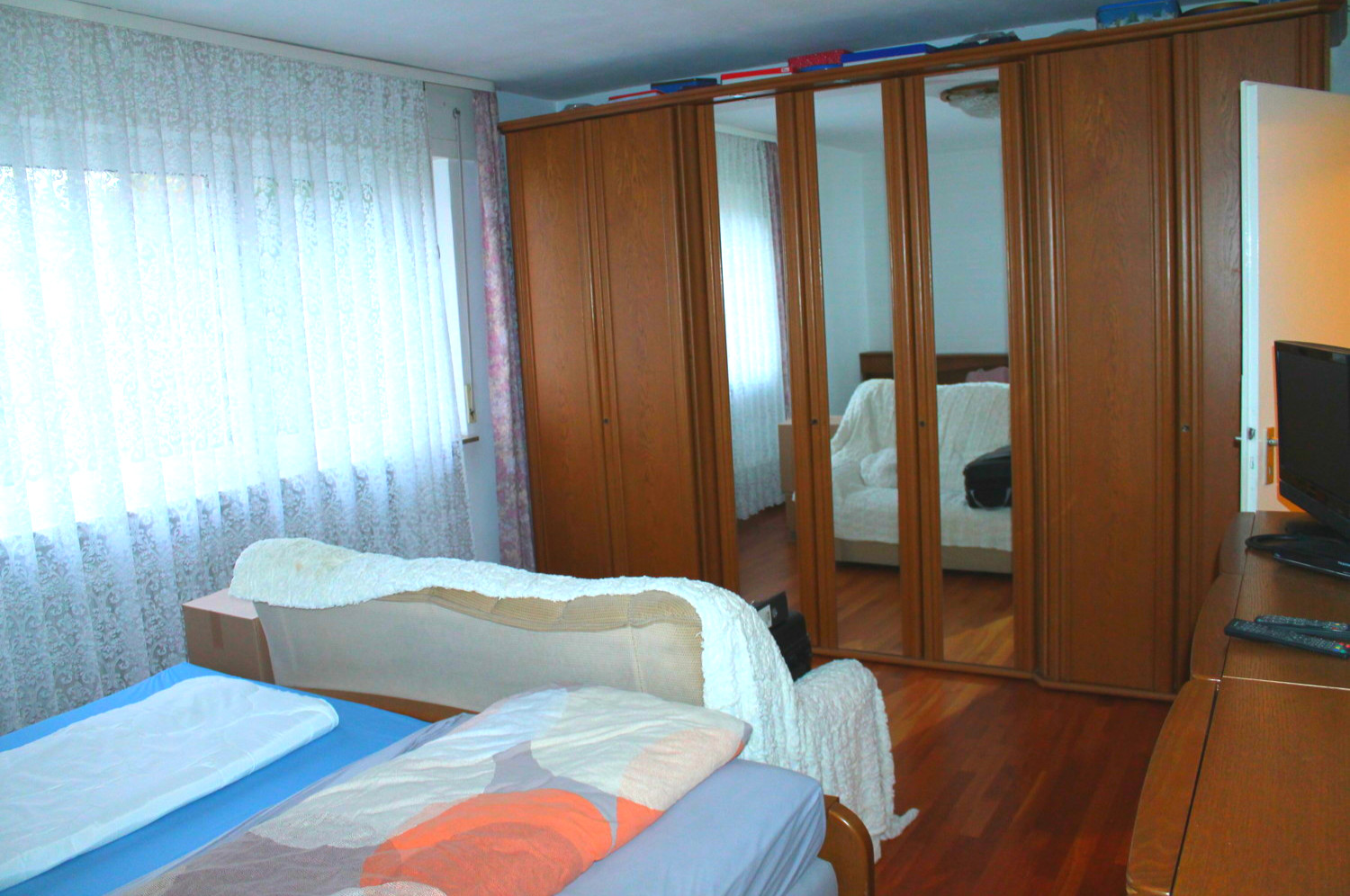 Schlafzimmer 1 andere Perspektive