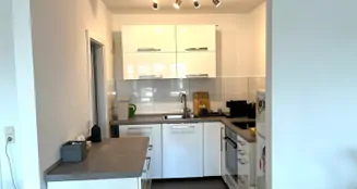 von_poll_real_estate_property_25065009_image_12