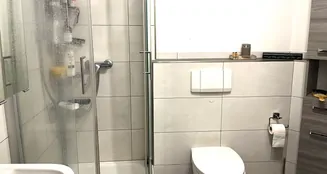 von_poll_real_estate_property_25065009_image_10