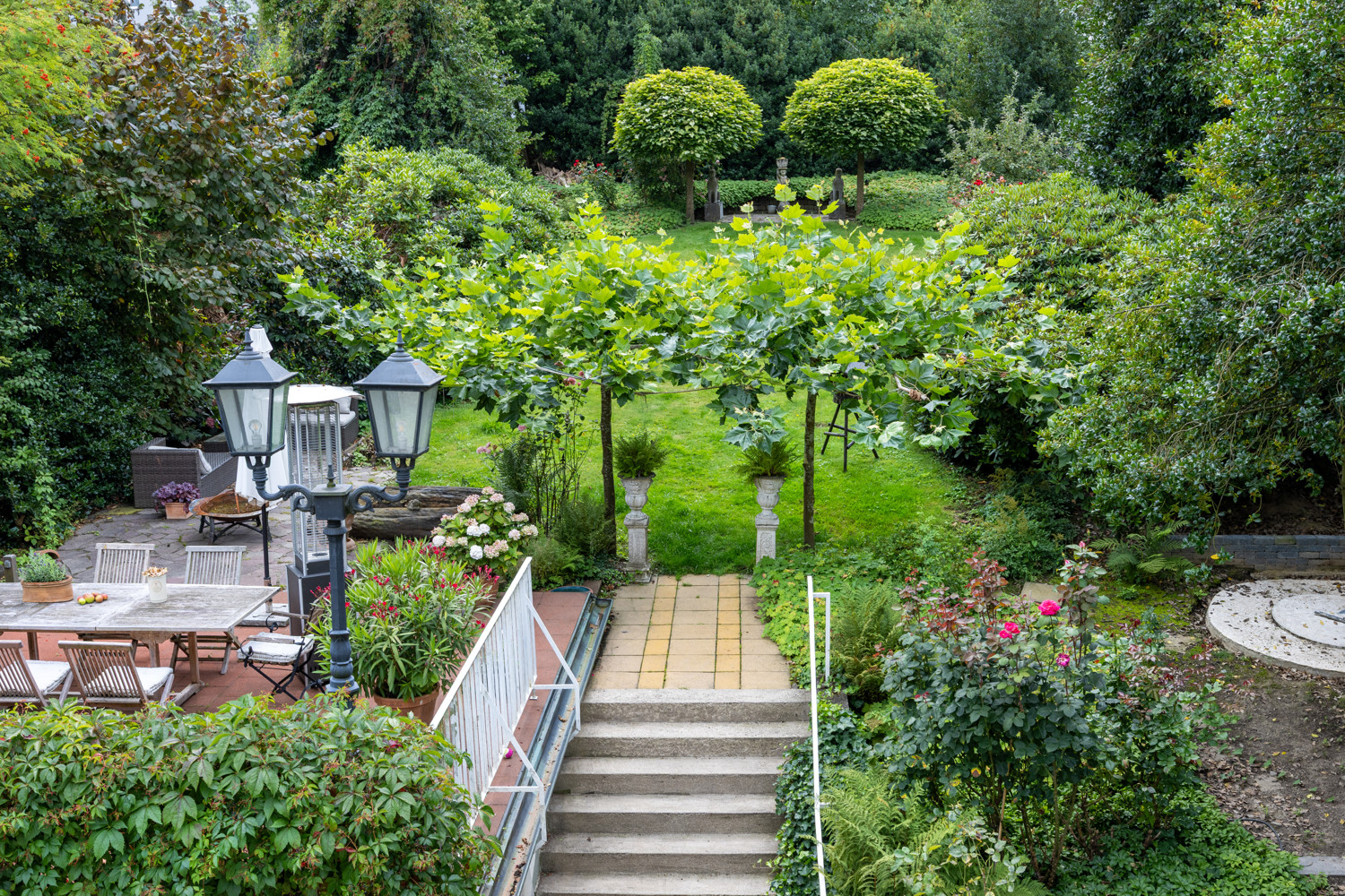 Aufgang zum Garten