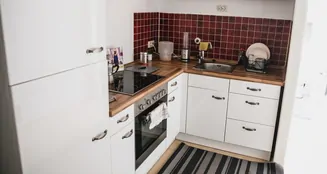 von_poll_real_estate_property_25063025_image_9