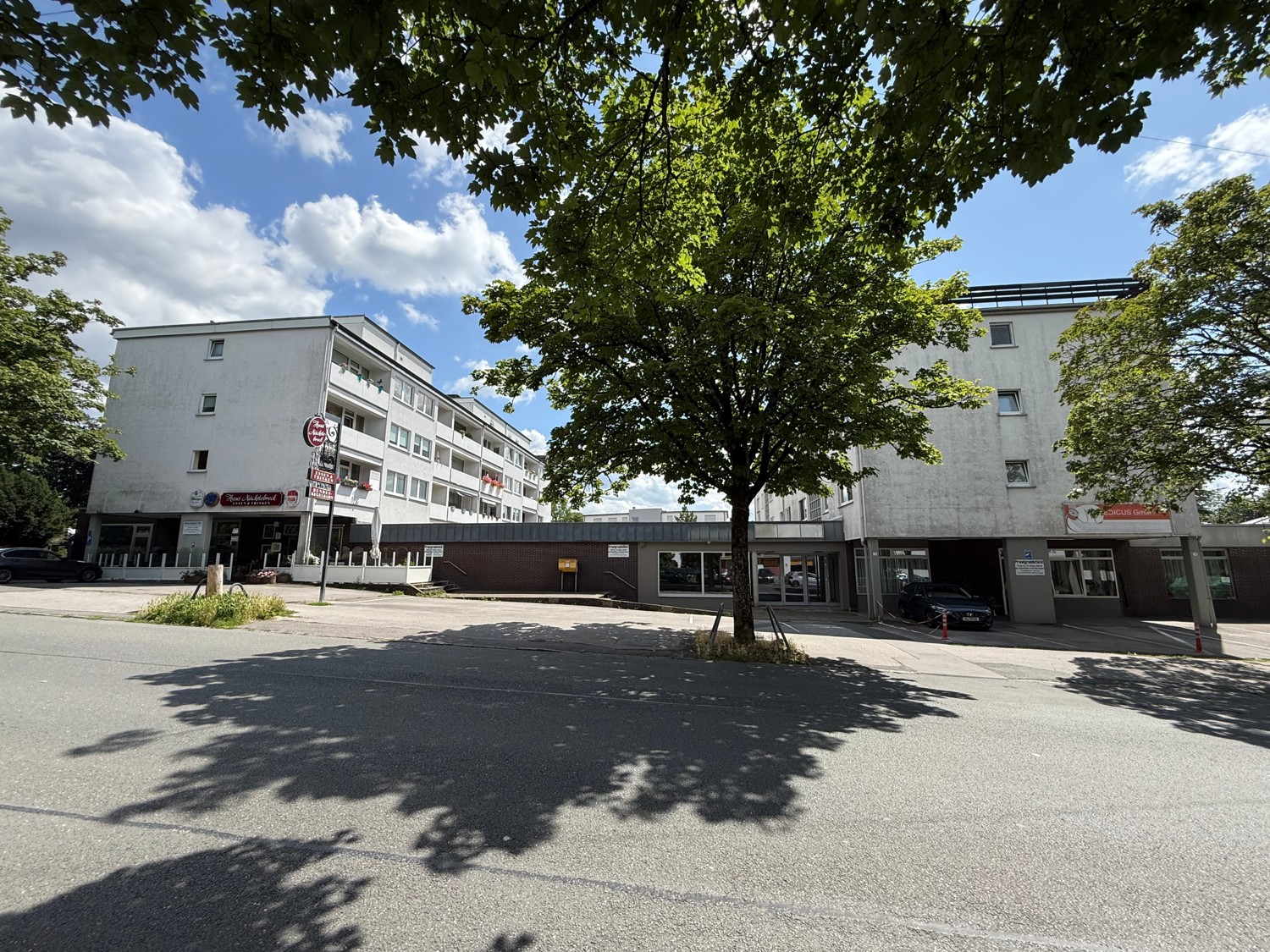 Ansicht Gewerbeeinheiten