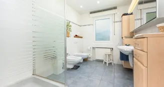 von_poll_real_estate_property_25063028_image_9