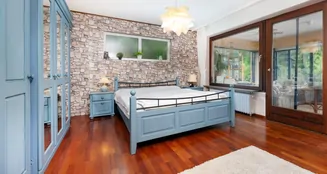 von_poll_real_estate_property_25063028_image_8