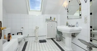 von_poll_real_estate_property_25063027w_image_8