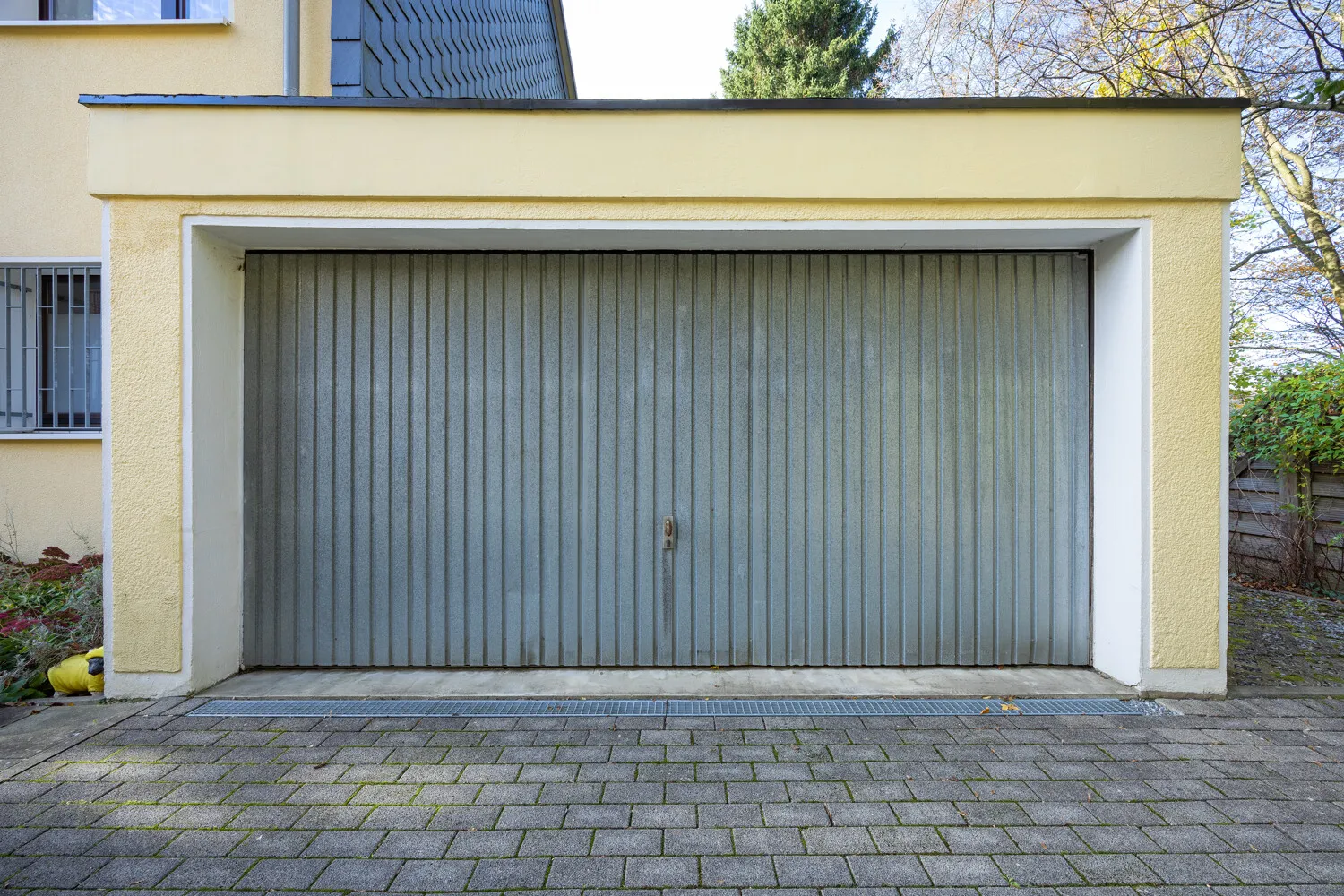 große Garage