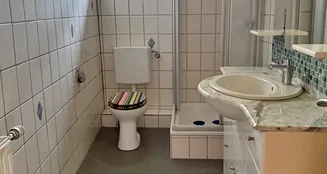 von_poll_real_estate_property_25063033_image_4