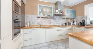 von_poll_real_estate_property_25063029_image_6