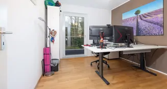 von_poll_real_estate_property_25063029_image_9