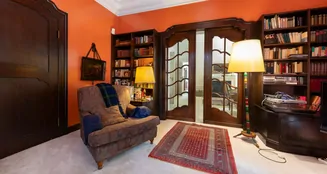 von_poll_real_estate_property_23063022_image_10