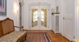 von_poll_real_estate_property_23063022_image_7