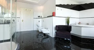 von_poll_real_estate_property_24063023_image_11