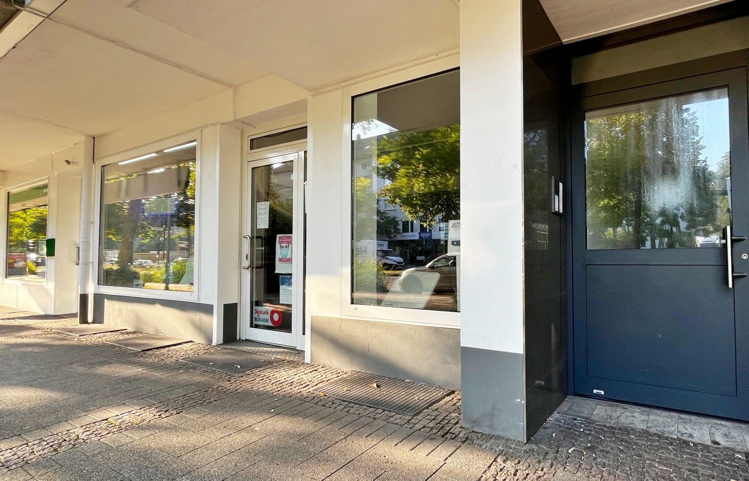 Gewerbe links