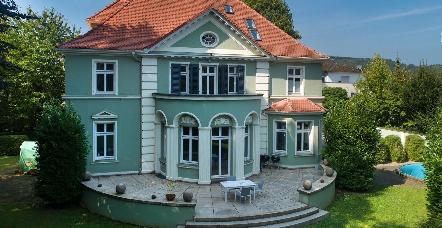 Elegante Historie in modernem Gewand -  Einzigartige Altbauvilla mit Stil