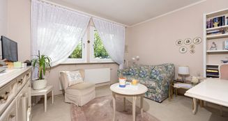 von_poll_real_estate_property_25063020_image_9