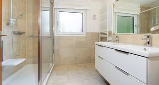 von_poll_real_estate_property_25063020_image_11
