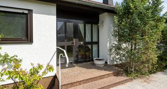 von_poll_real_estate_property_25063020_image_23