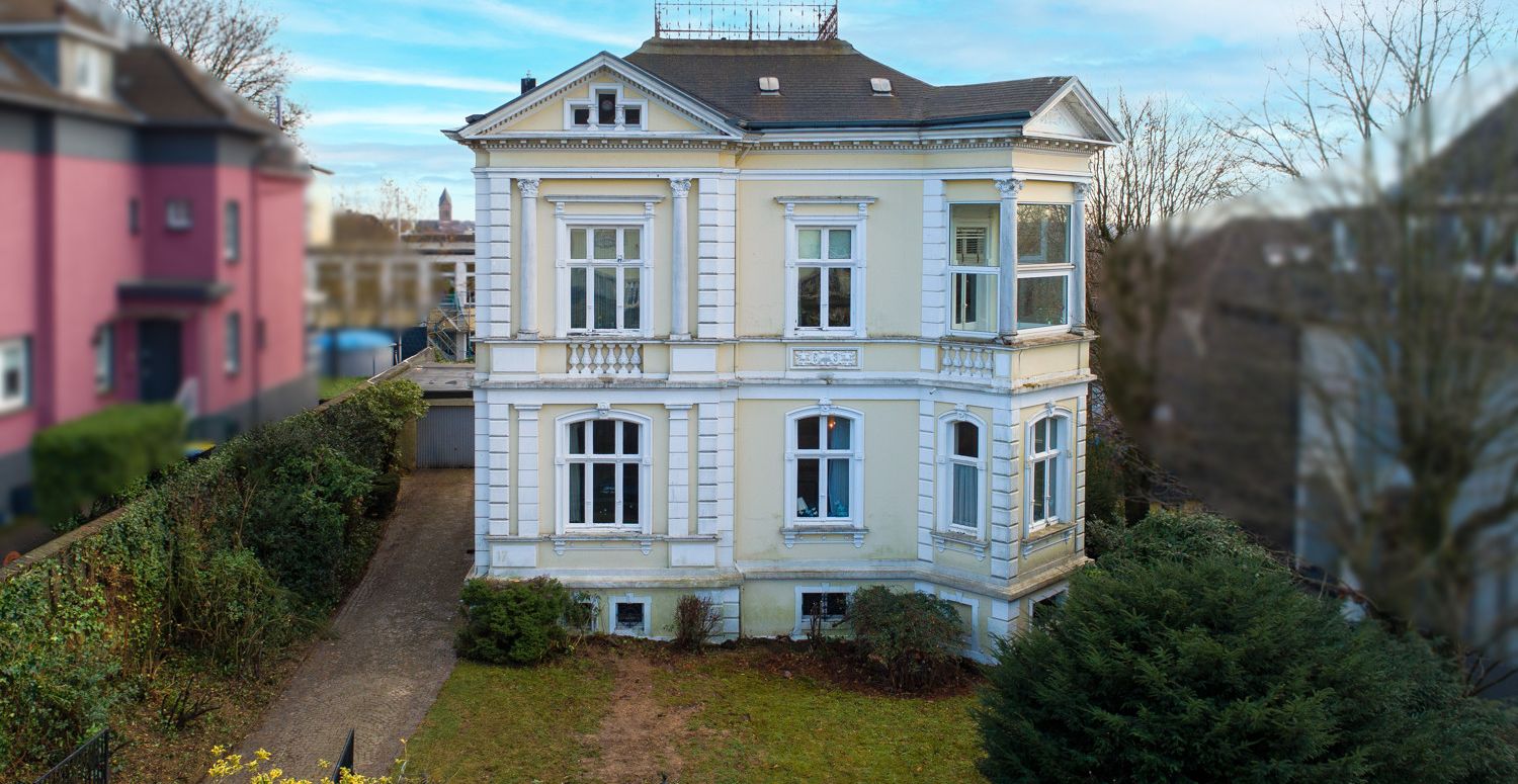 Straßenseite