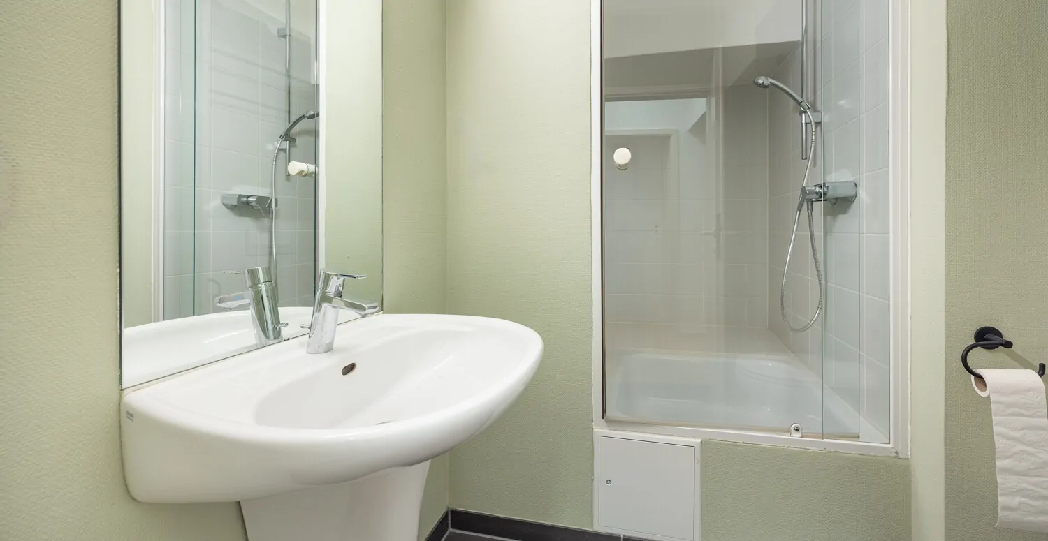 Duschbad untere Ebene