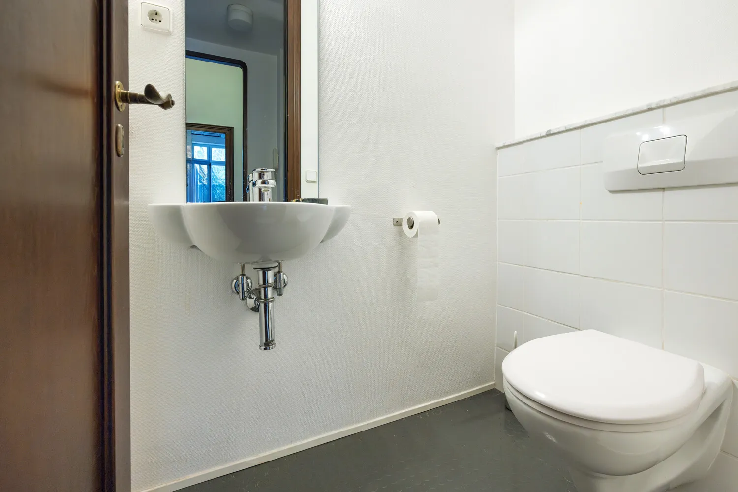 Briller Viertel: Erdgeschosswohnung mit eigenem Garten und Garage