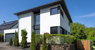 von_poll_real_estate_property_25063018_image_0
