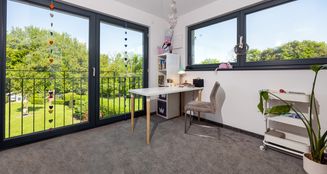 von_poll_real_estate_property_25063018_image_19