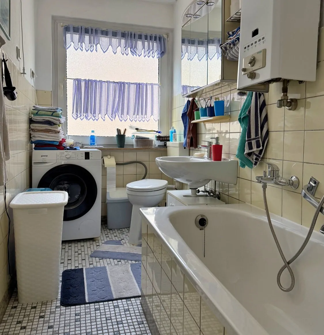 Haus B_1.OG rechts Bad