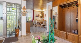 von_poll_real_estate_property_25063021_image_5