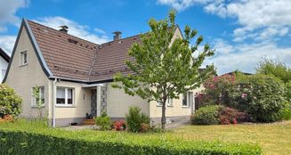 von_poll_real_estate_property_25063021_image_0