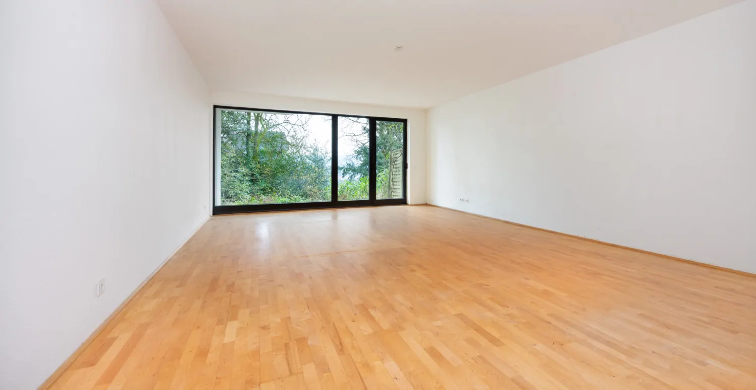 Wohnzimmer Blick zur Terrasse