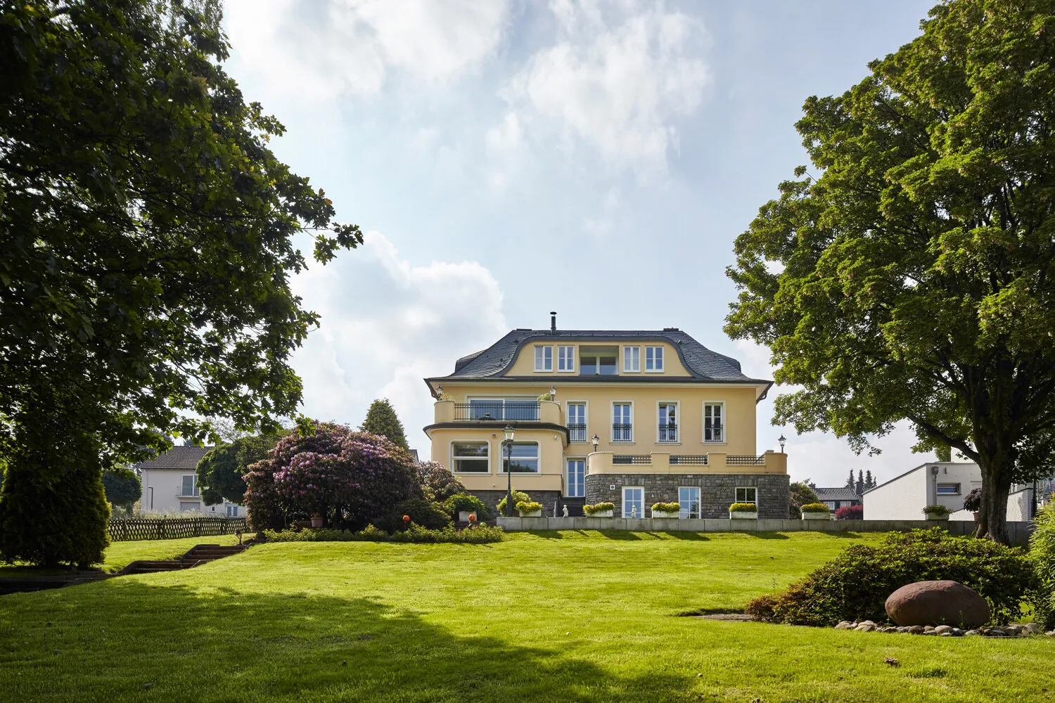 Bestlage am Toelleturm - Weitläufige Villa mit Charakter