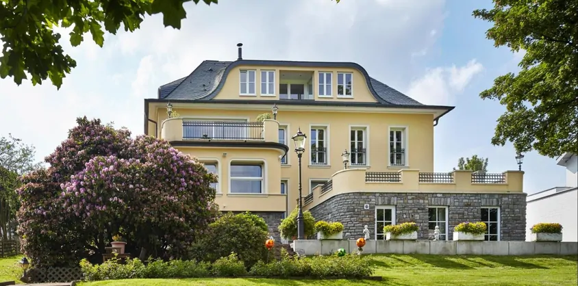 von Poll Immobilien GmbH