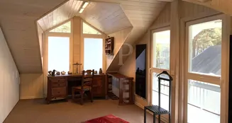 von_poll_real_estate_property_JK616_image_22