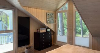 von_poll_real_estate_property_JK616_image_23