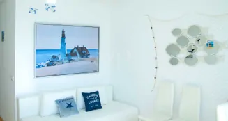 von_poll_real_estate_property_IN628_image_8