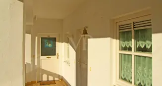 von_poll_real_estate_property_IN628_image_5