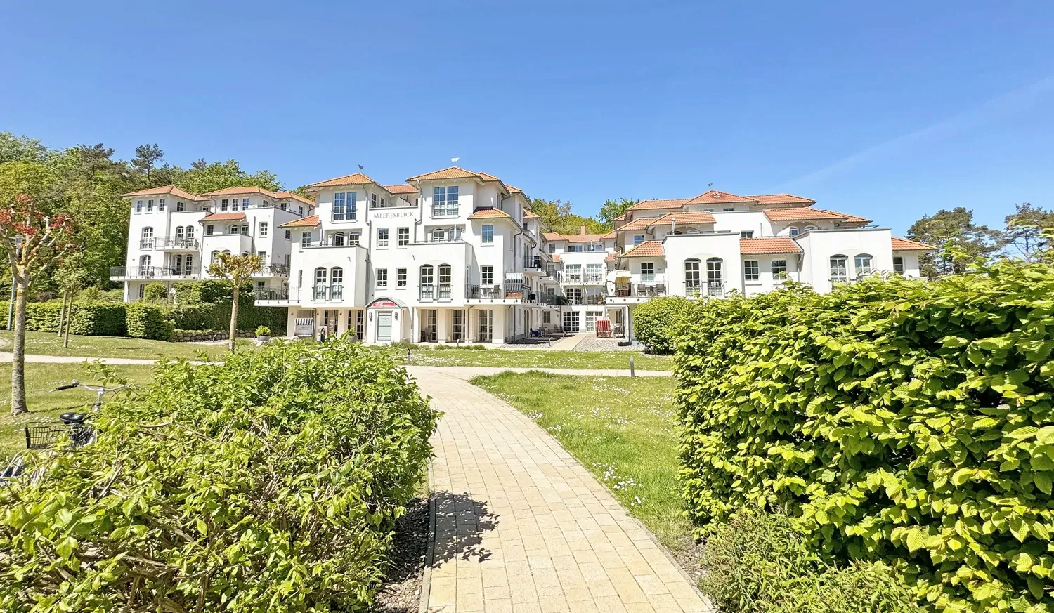 Komfortable Ferienwohnung mit Balkon und Wellnessbereich in Villa Meeresblick