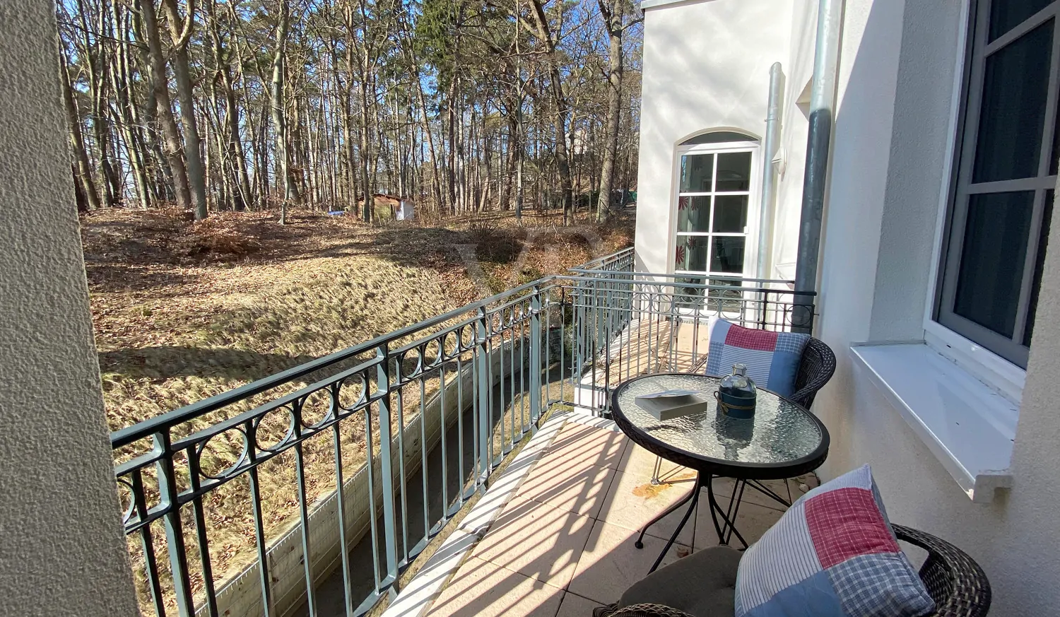 Komfortable Ferienwohnung mit Balkon und Wellnessbereich in Villa Meeresblick