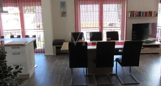 von_poll_real_estate_property_SM830_image_10