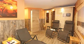 von_poll_real_estate_property_SM830_image_22