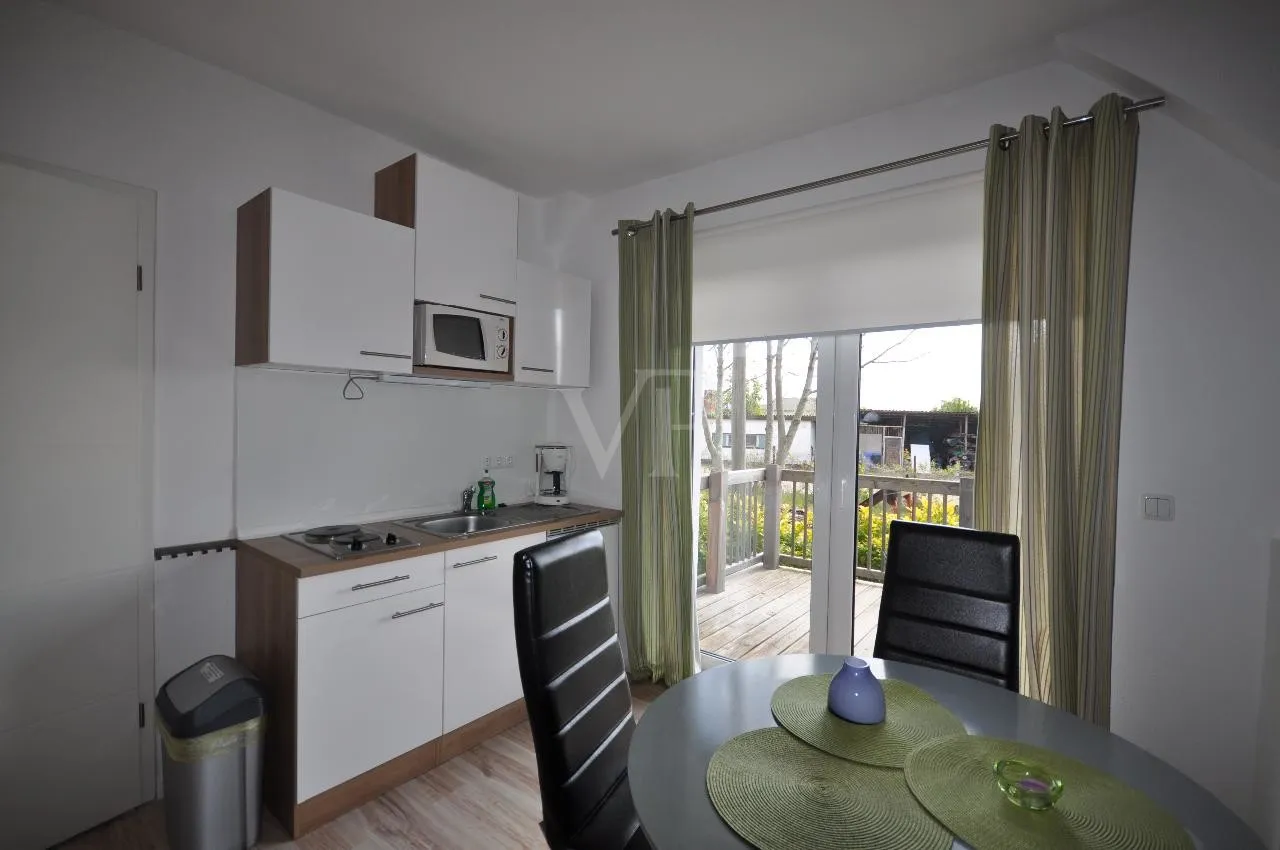 Monolocale su 3 livelli tra scogliere di gesso e mare