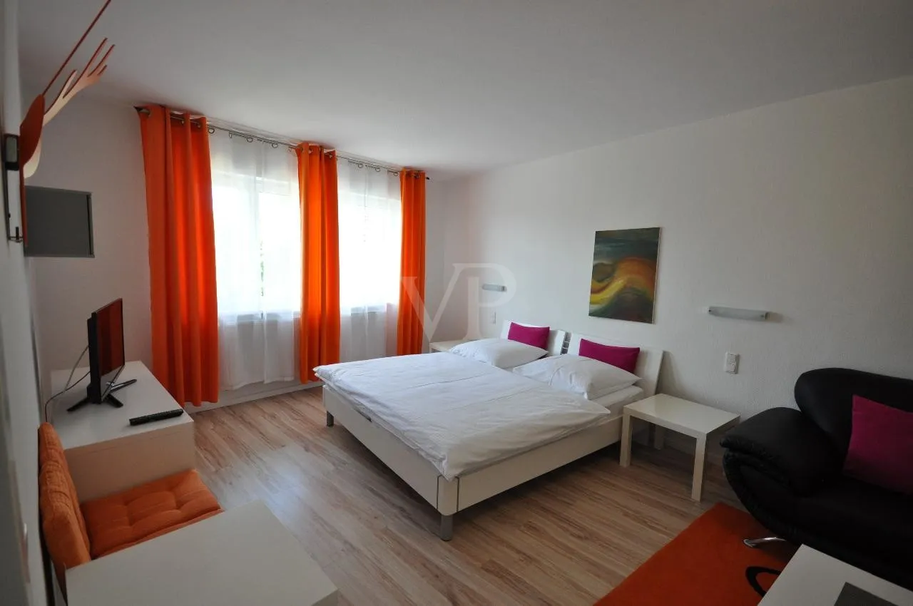 Monolocale su 3 livelli tra scogliere di gesso e mare