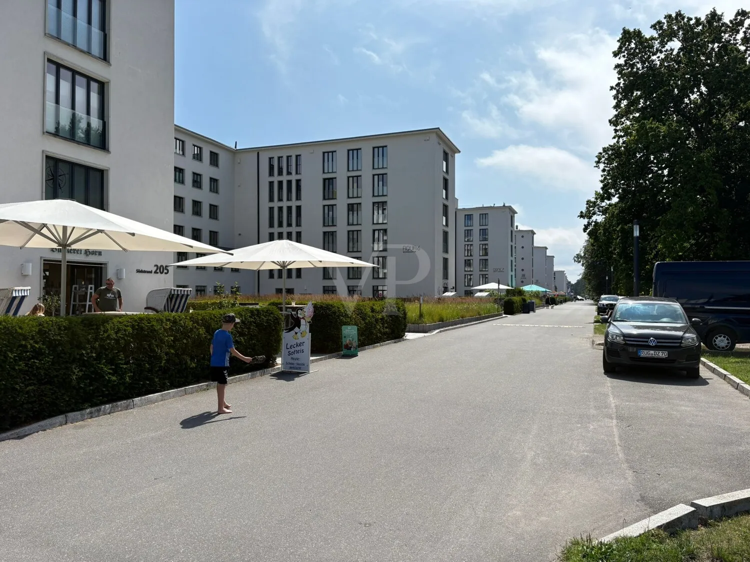 Appartement moderne avec mobilier de haute qualité, situé en première ligne de la plage de la mer Baltique.