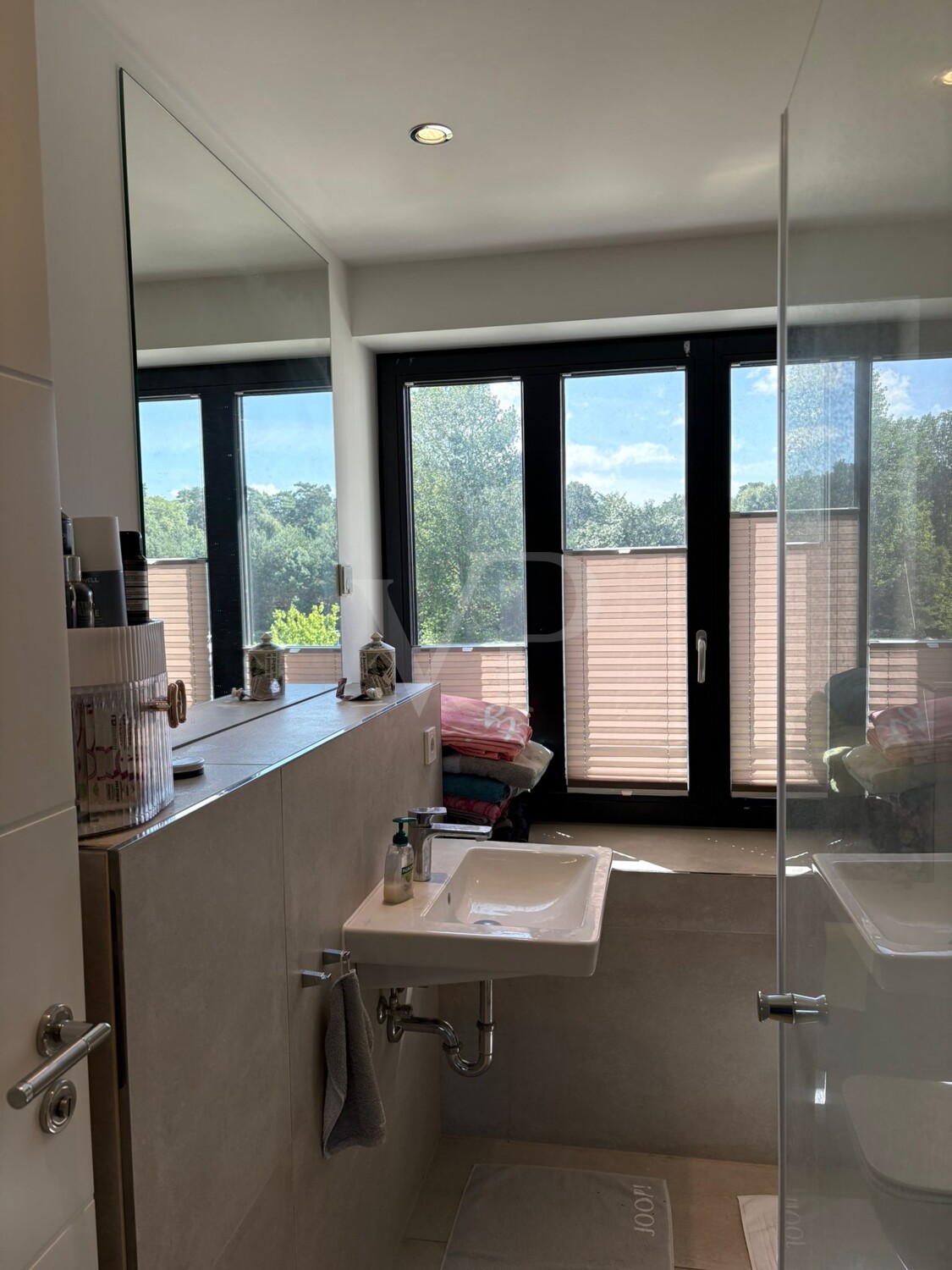**Moderne Eigentumswohnung mit großem Balkon, Meerblick und Komfortausstattung in Haus 4 Natura – Südstrand 206**