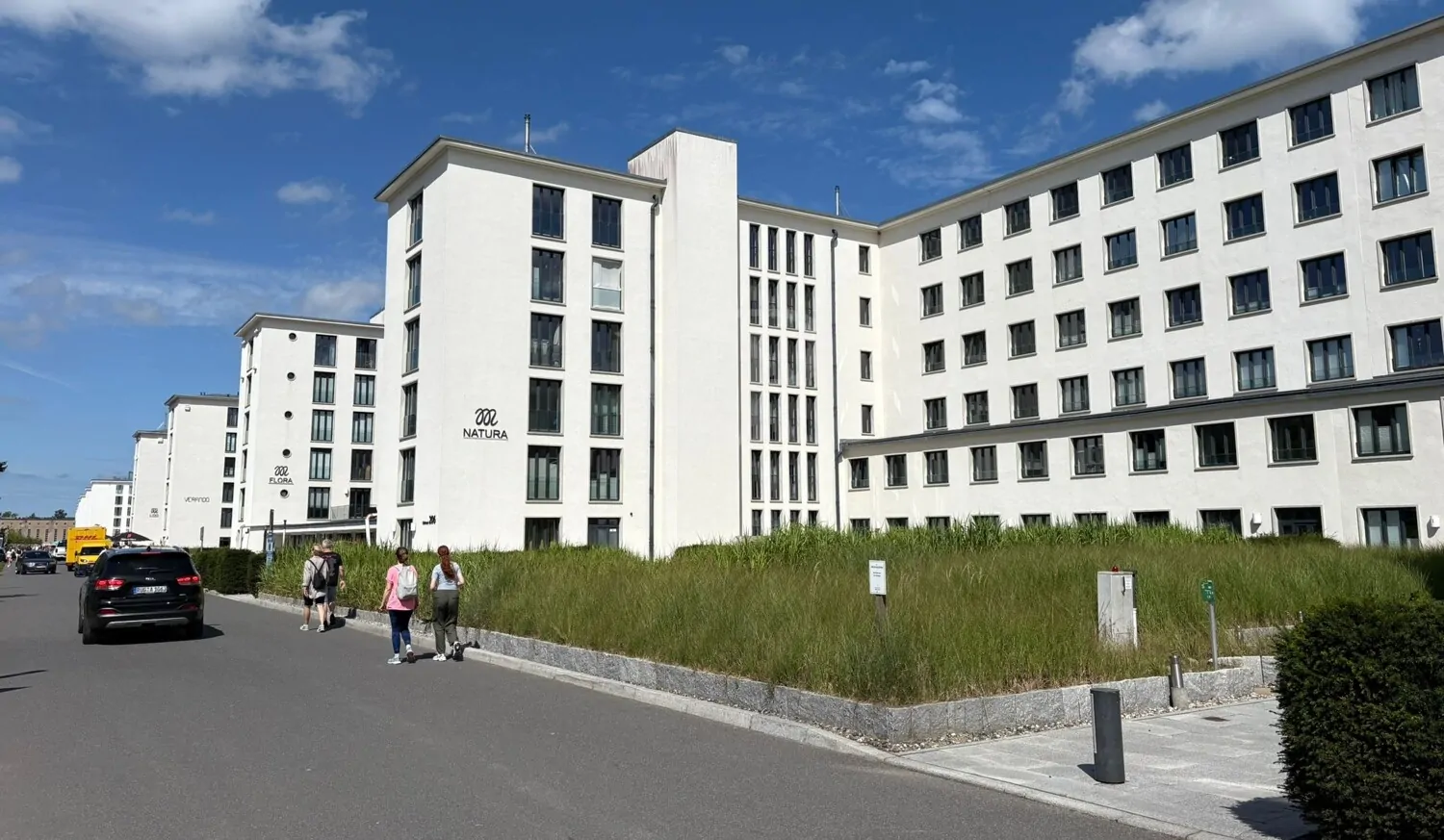 **Moderne Eigentumswohnung mit großem Balkon, Meerblick und Komfortausstattung in Haus 4 Natura – Südstrand 206**