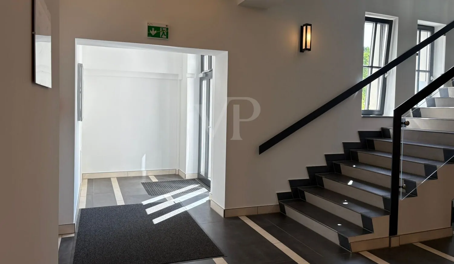 **Moderne Eigentumswohnung mit großem Balkon, Meerblick und Komfortausstattung in Haus 4 Natura – Südstrand 206**