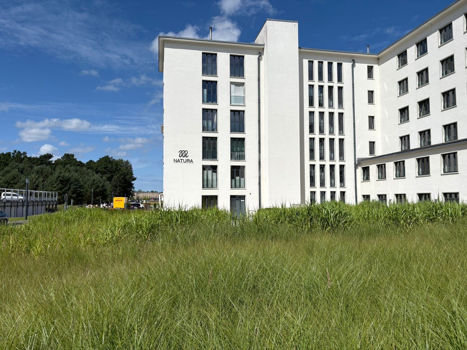 **Moderne Eigentumswohnung mit großem Balkon, Meerblick und Komfortausstattung in Haus 4 Natura – Südstrand 206**