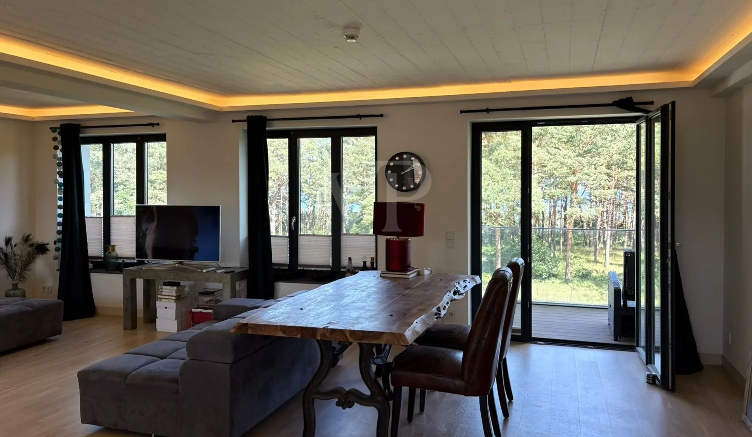 **Moderne Eigentumswohnung mit großem Balkon, Meerblick und Komfortausstattung in Haus 4 Natura – Südstrand 206**