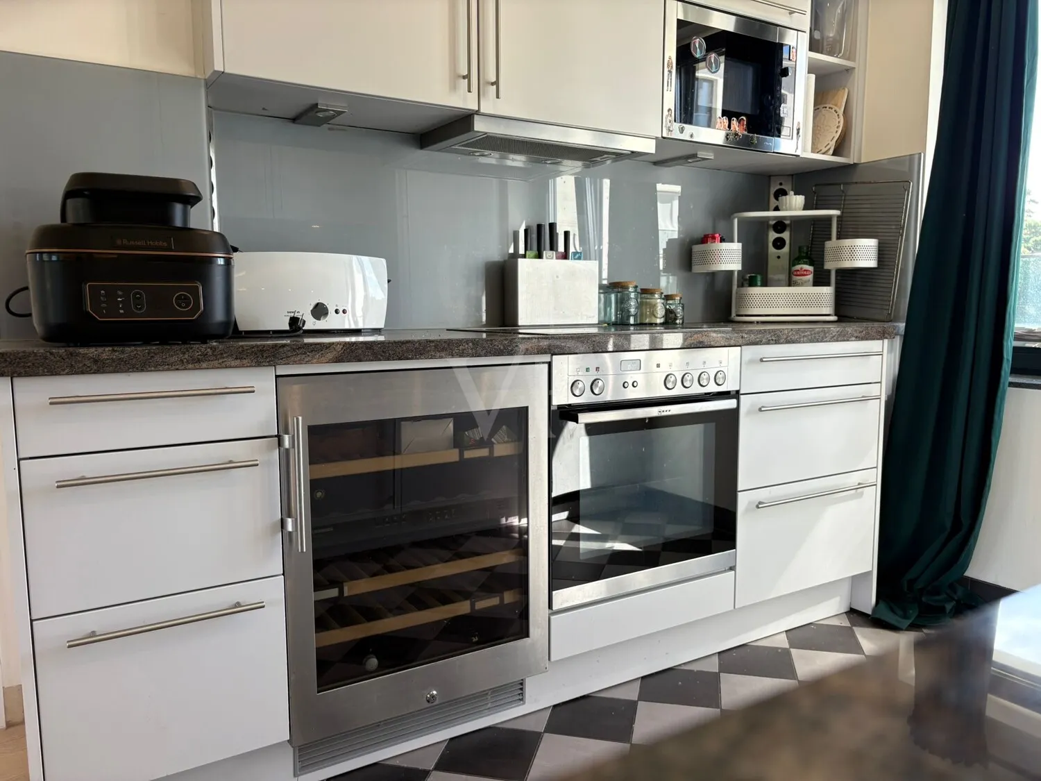 **Appartement moderne avec grand balcon, vue sur la mer et équipements confortables dans la résidence House 4 Natura – South Beach 206**