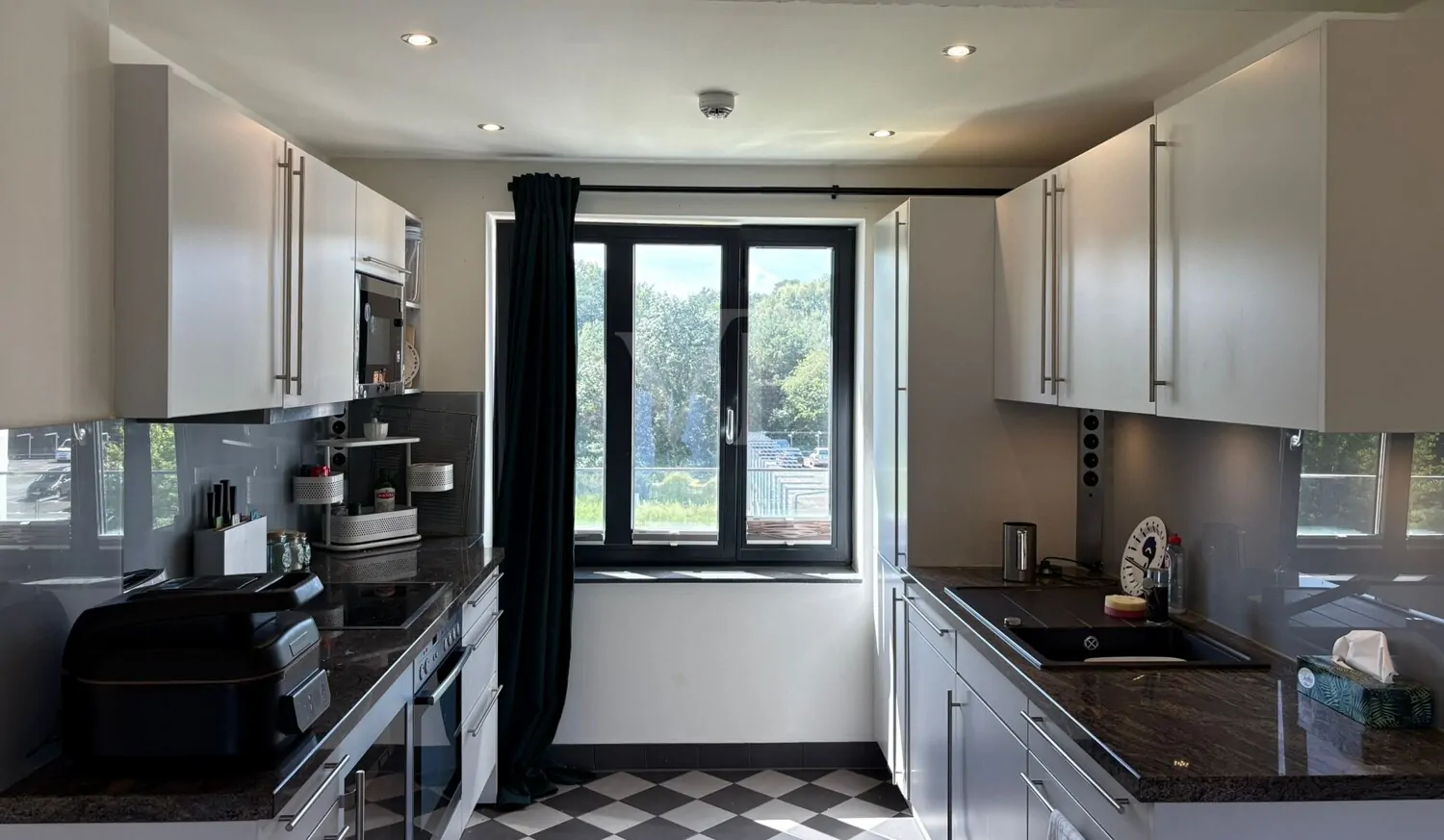 **Moderne Eigentumswohnung mit großem Balkon, Meerblick und Komfortausstattung in Haus 4 Natura – Südstrand 206**